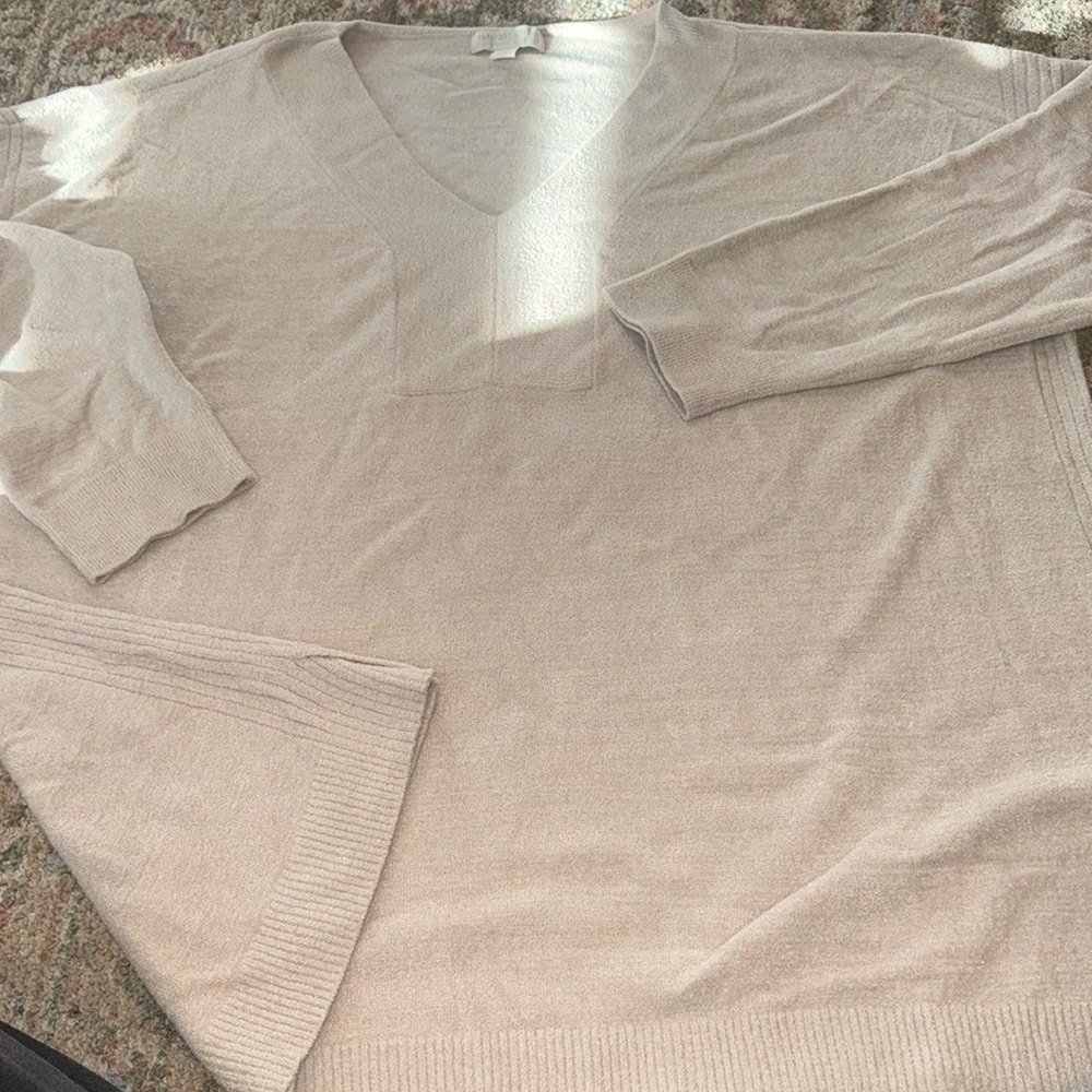 Barefoot dreams cozy chic Ulta lite Vneck pull over shirt sand Paige  size 3X